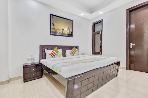 OYO Home 78109 Premium Villa