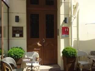 Hotel Image 1