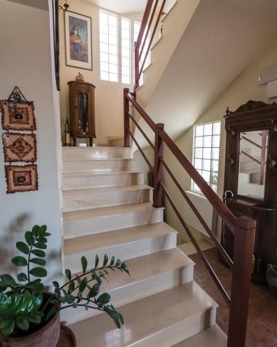Michels Panoramic Villa