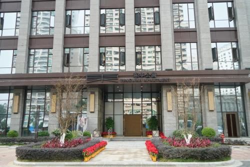 Donghua Apartment