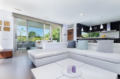 YourHouse Zoe
