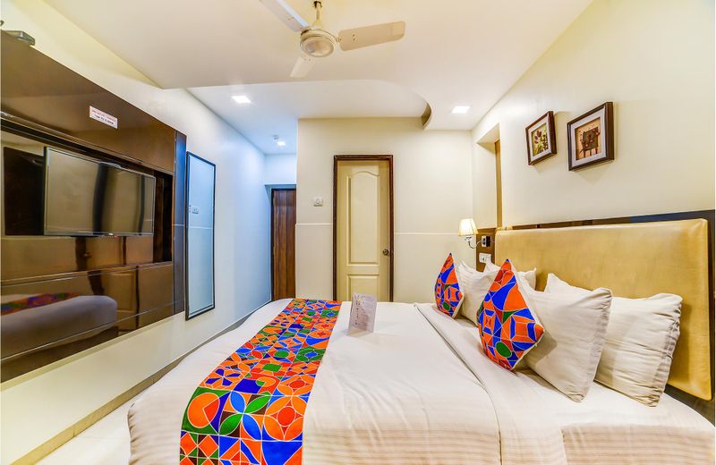 Hotel Laaiba Residency Family & Corporate Stays, Jogeshwari West