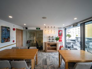 Hotel Image 2