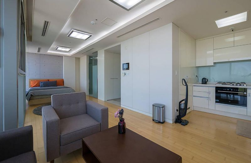The November Stay in Canal Walk