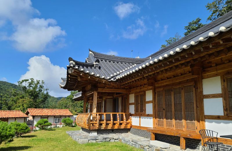 Korea Palace Hotel
