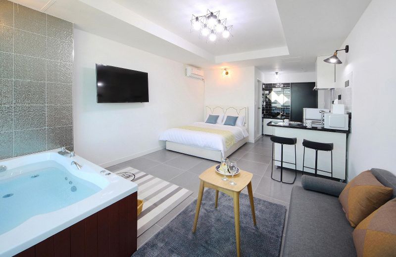 Gangneung Ara Spa Pension