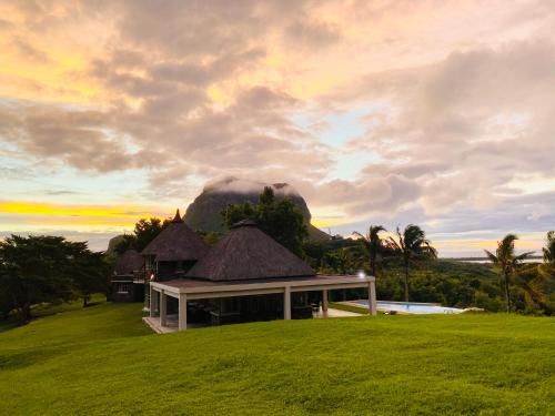 Le Petit Morne Lodge