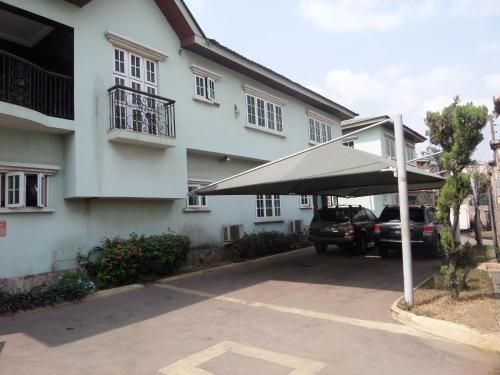 Fullife Hotel