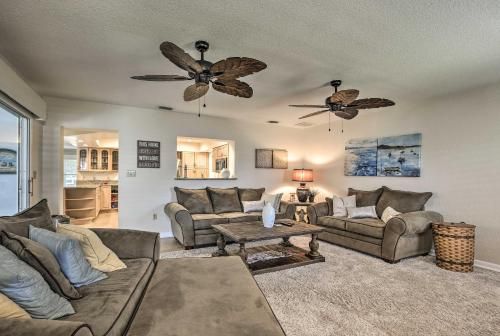 Harbor Bluffs Home with Yard - 5 Mins to Beach!