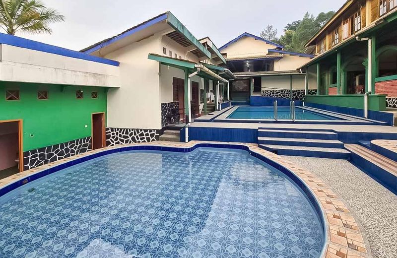 Pesona Wisata Alam Ciparay Endah