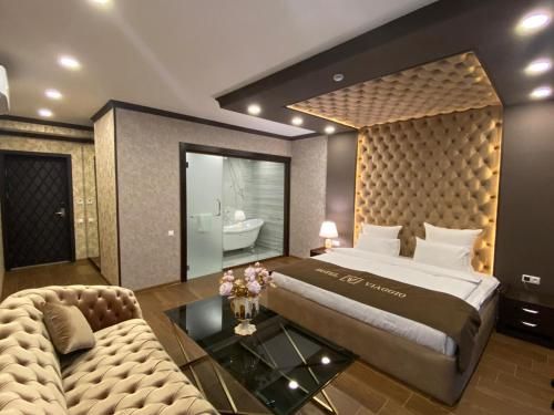 Viaggio Hotel & Tours