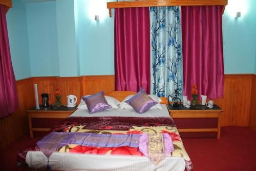 Rufina Lachung Mandala