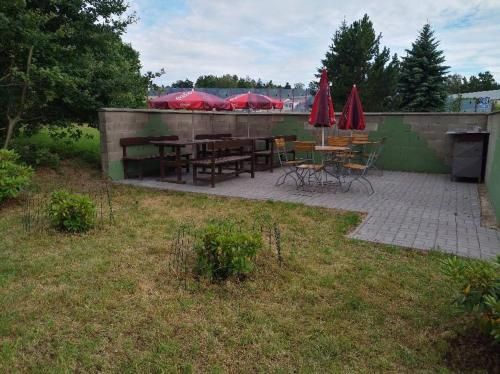 Outdoor Pictures 1