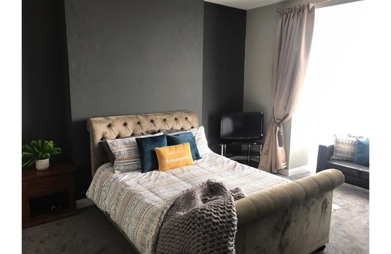 OYO The Leven Guesthouse