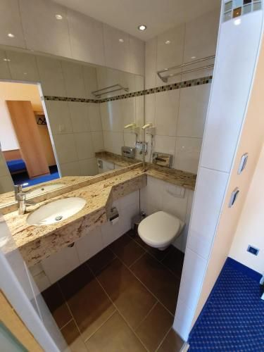 NonStop Hotel Riedstadt