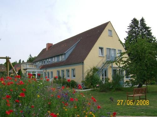 Outdoor Pictures 1