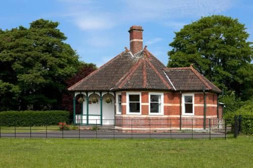 Hinton Lodge