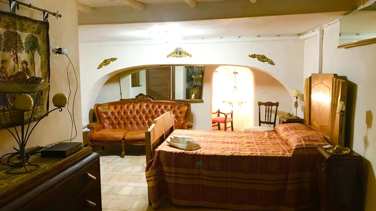 Apartamento de 57 m2 com 1 quarto(s) e 1 casa(s) de banho(s), na área Soriano Nel Cimino