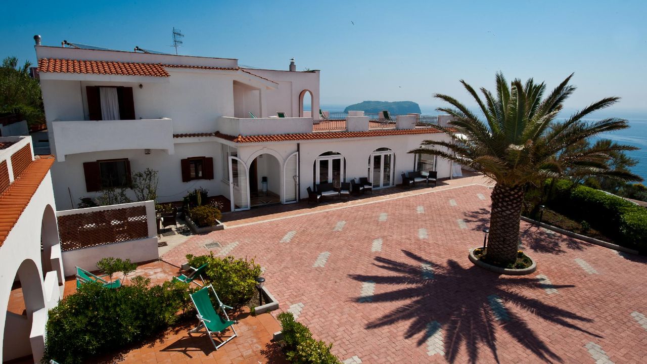 HOTEL CALABATTAGLIA