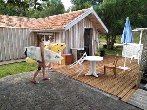 zenzela surf house