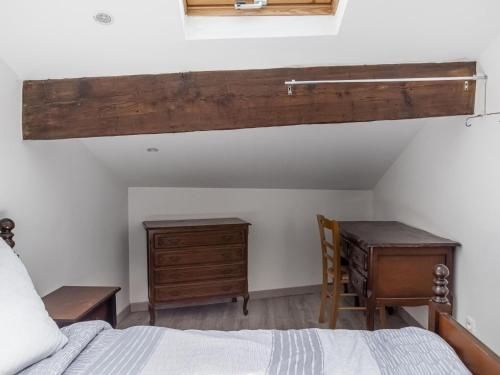 Simplistic Apartment in Saint Chamond near Shopping Street