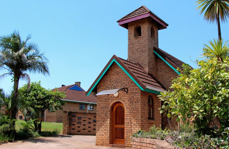 Mogodi Lodge Hotel Room