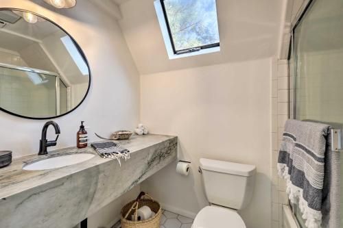 Modern A-Frame Cabin with Deck - Hike, Bike and Ski!