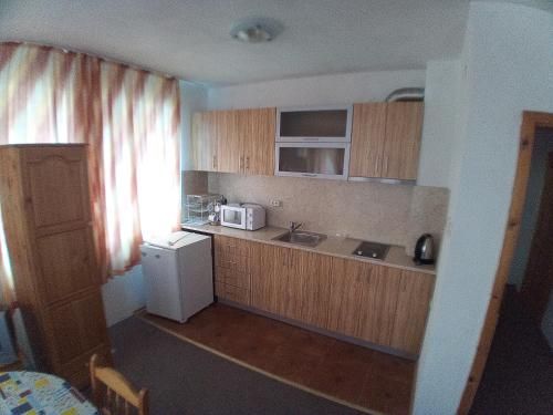 Zlatevi Guest House