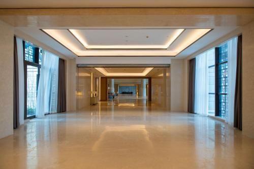 Howard Johnson Glory Plaza Qidong