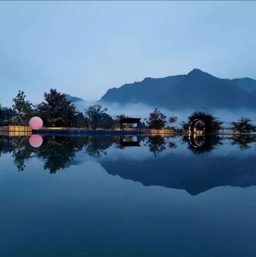 Z Plus Mountain Resort Inn