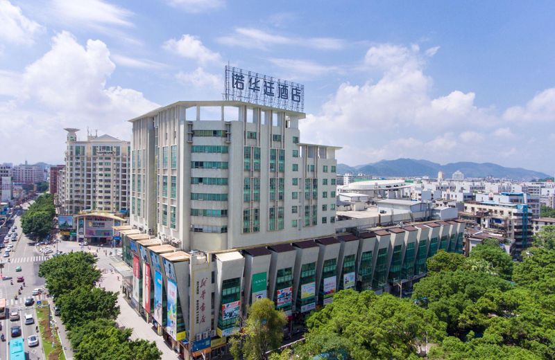 Nuohuating Hotel