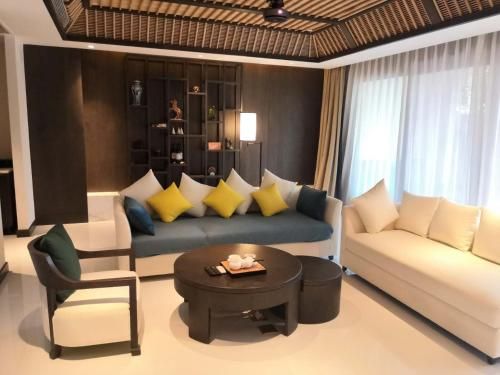 Samatha Lodge Emei