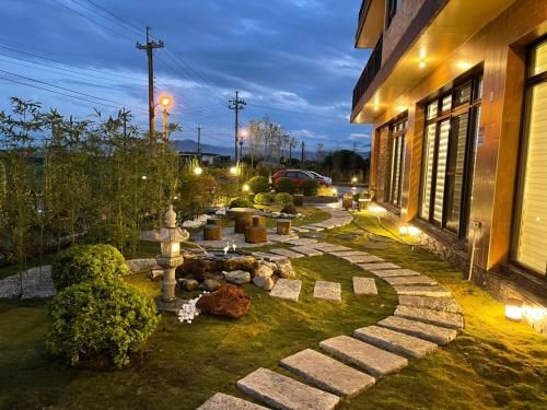 Outdoor Pictures 1