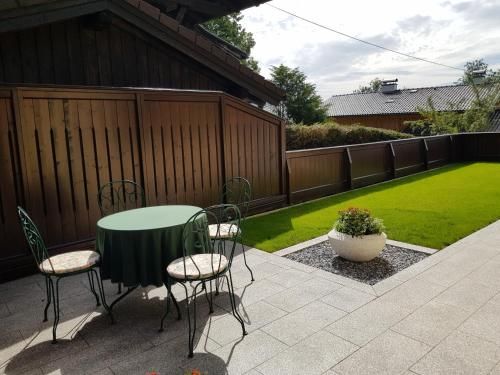 Outdoor Pictures 1