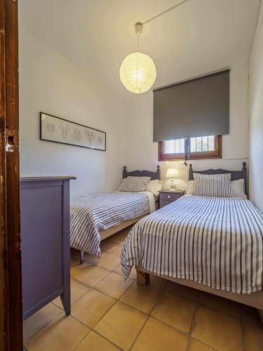 Casa rural para 24 personas cerca de Sitges con piscina privada