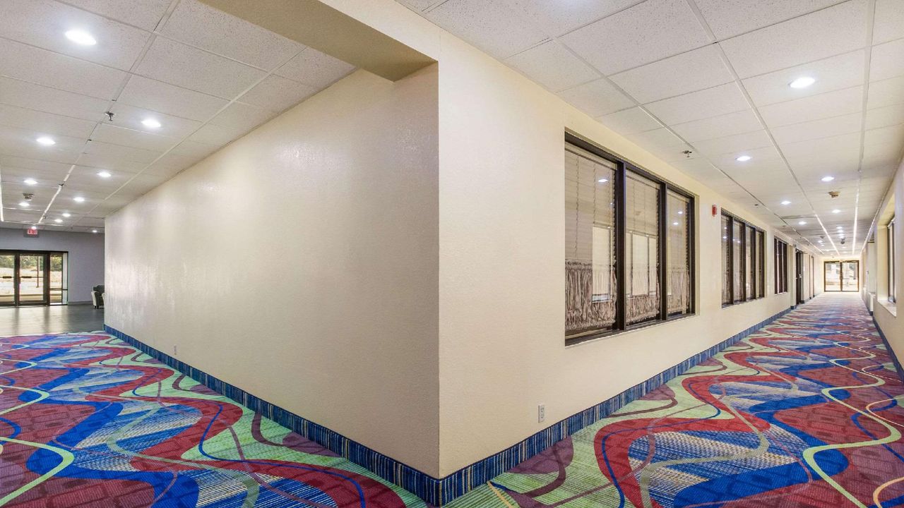 Quality Inn