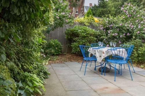 Outdoor Pictures 1