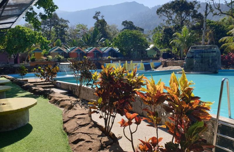 Alang Kenari Resort