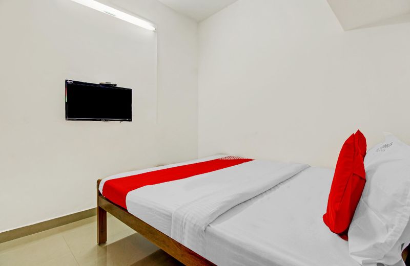 OYO 77417 Dharma Homes