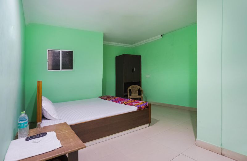 SPOT ON 44548 Hotel G9