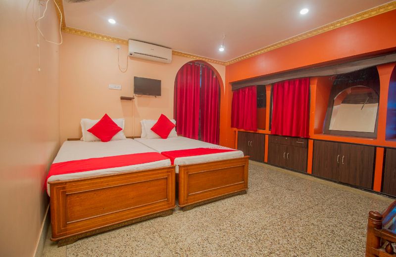 OYO 28862 Hotel Atithi Industries