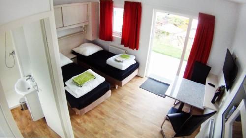 "ATHEN " - Studio mit Sandstrand & Seeblick nahe Rhein-Main und Spessart