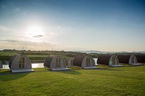 Let's Go Hydro Glamping Pods With Linen, Belfast
