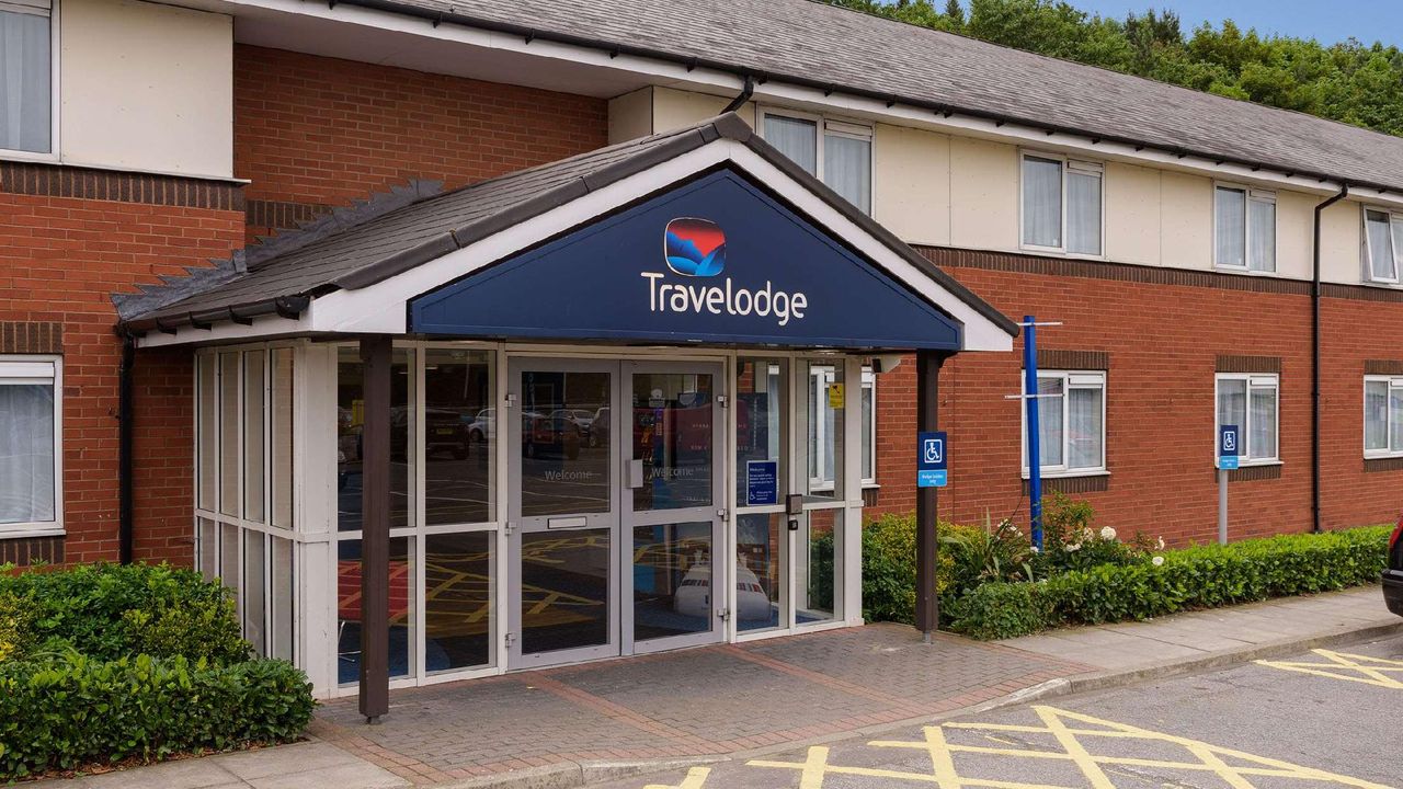 Travelodge Wakefield Woolley Edge M1 Northbound