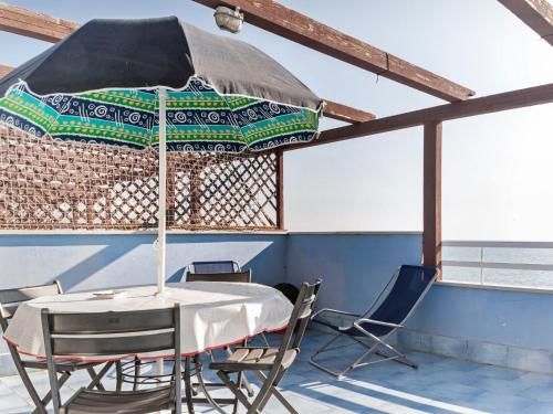 Sea-Side Apartment in Policastro Bussentino with Pool