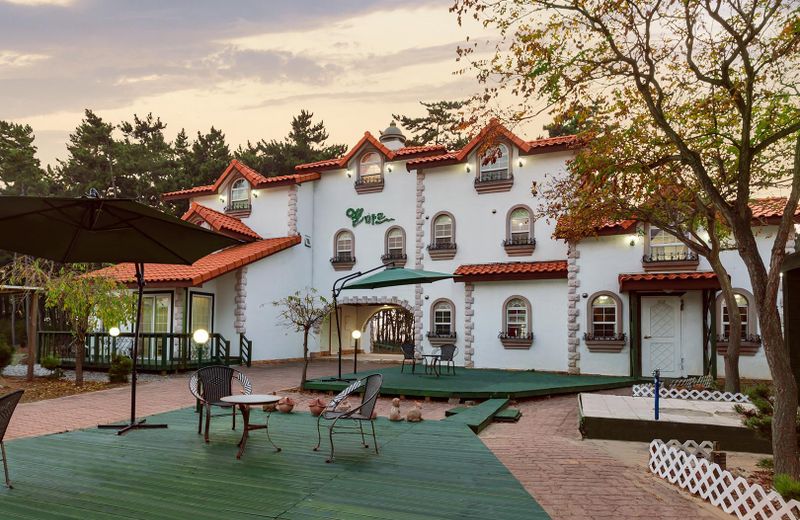 Taean Elmar Pension