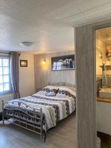 Chambres et table d'hotes Floromel La Souterraine en rez de chaussee