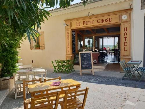 HOTEL LES REMPARTS