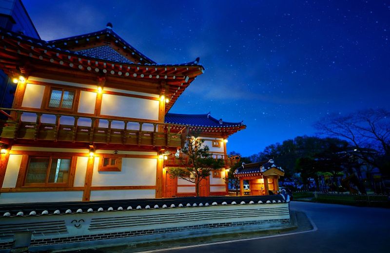 Gongju Moonlight Garden Guesthouse