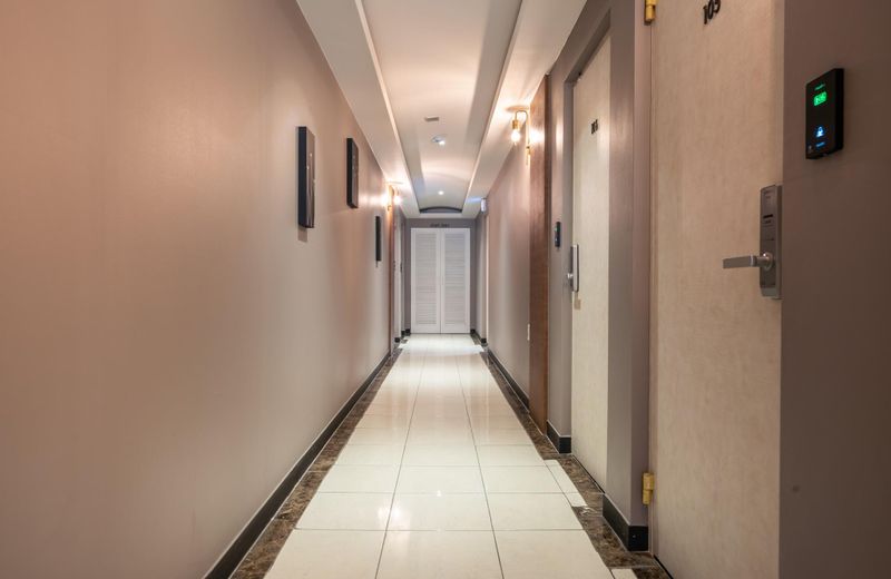 Ilsan (Daehwa) Wainscot Hotel